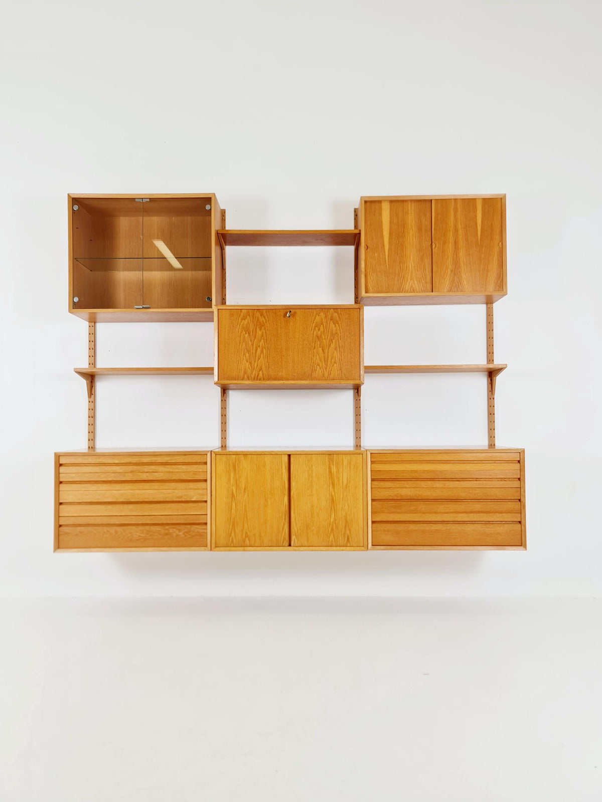 Big Mid century Danish Oak Wall Unit with 6 cabinets by Poul Cadovius for Cado, Denmark, 1960s