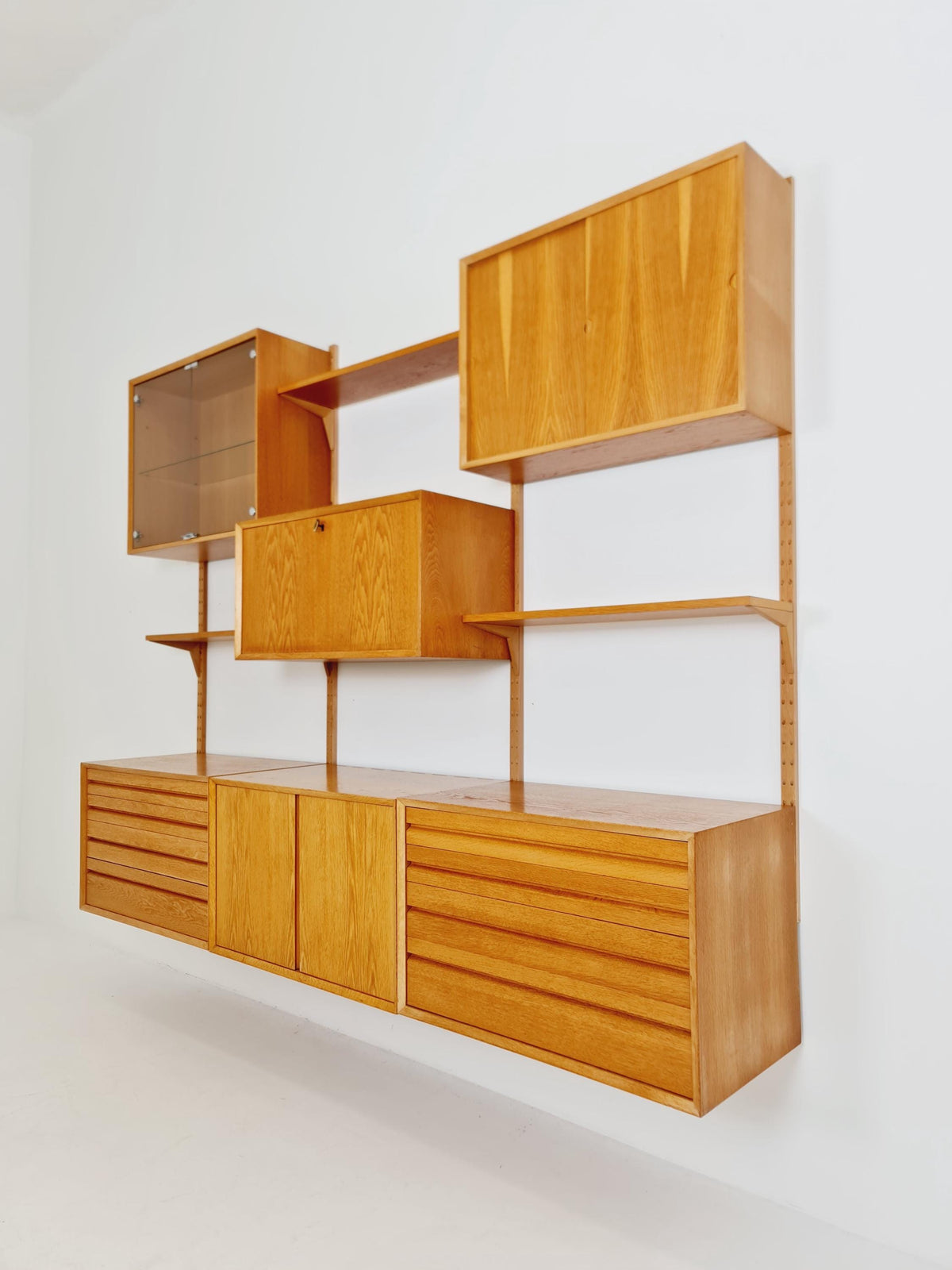 Big Mid century Danish Oak Wall Unit with 6 cabinets by Poul Cadovius for Cado, Denmark, 1960s