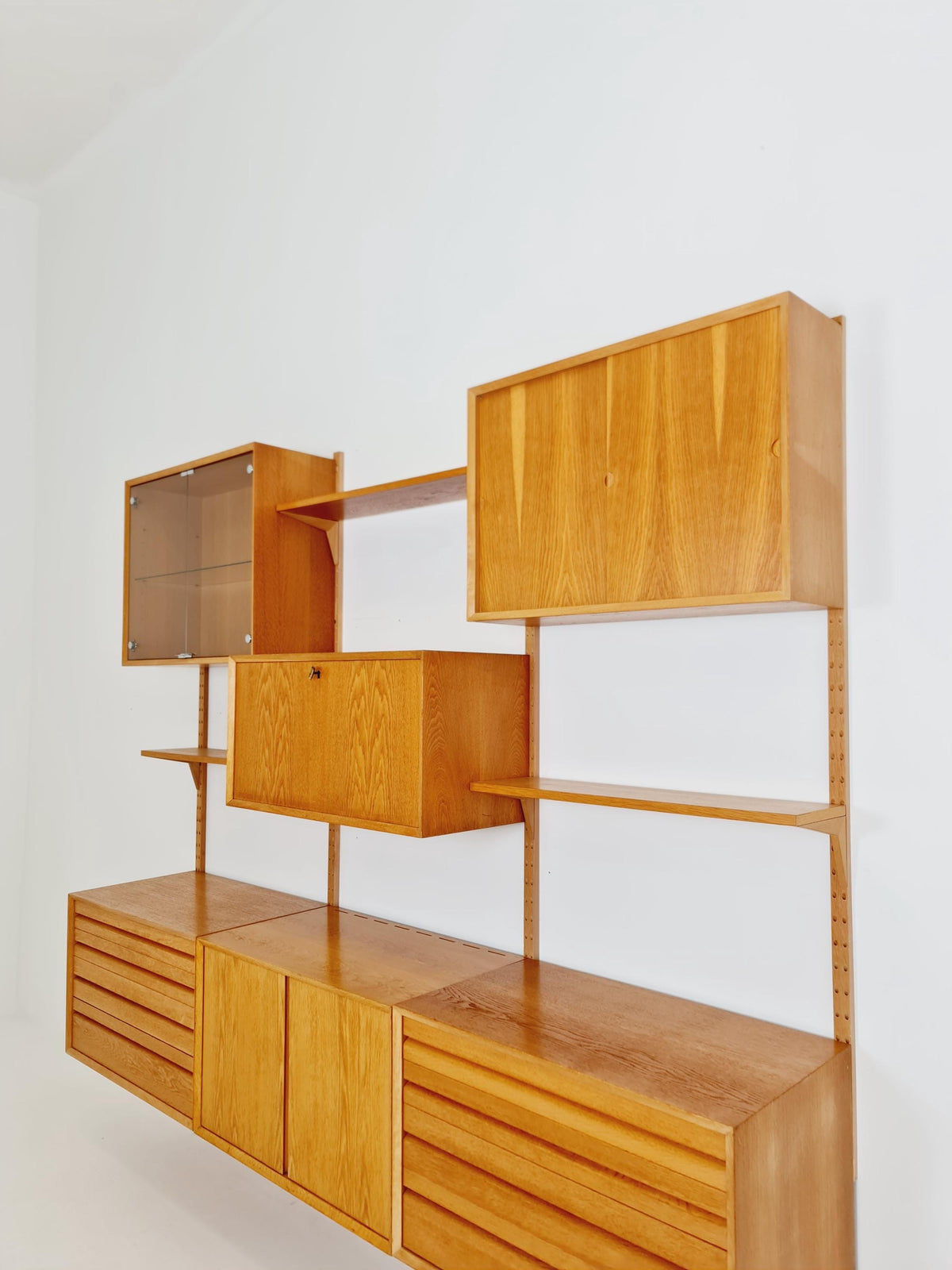 Big Mid century Danish Oak Wall Unit with 6 cabinets by Poul Cadovius for Cado, Denmark, 1960s