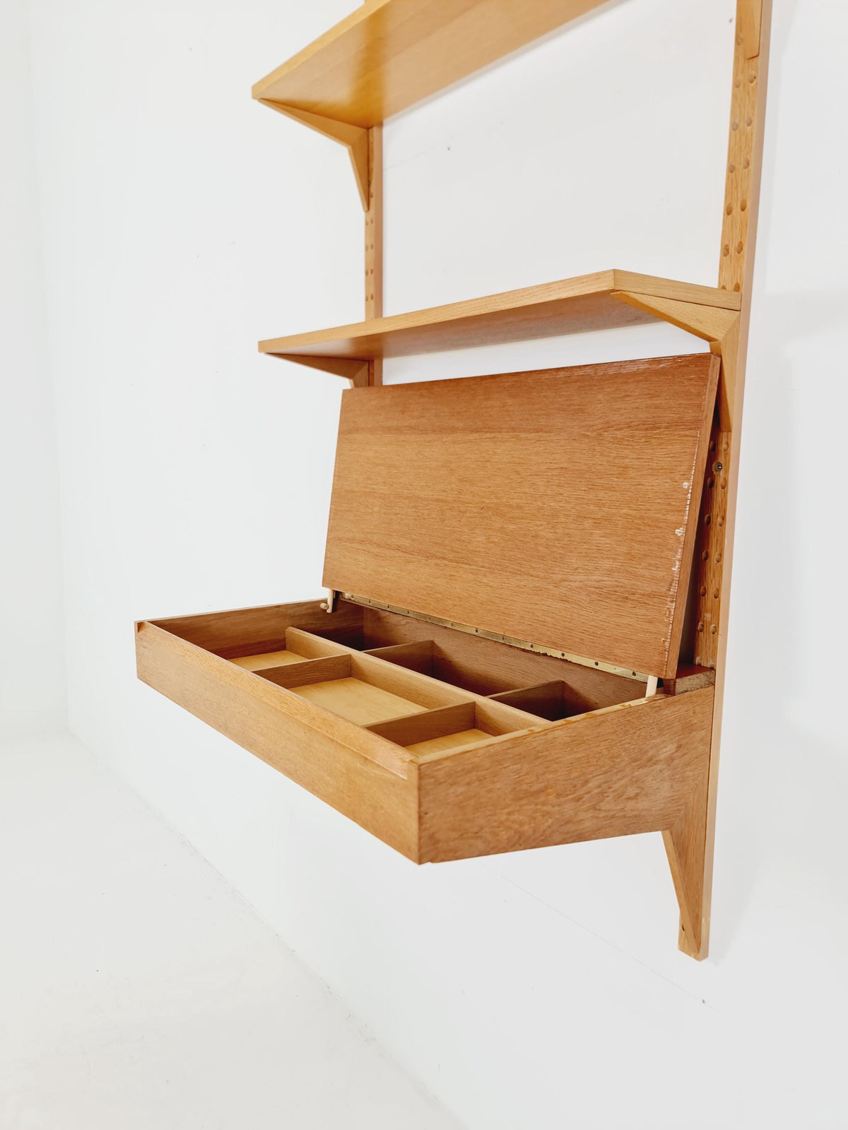 Midcentury Danish Oak Shelving Unit With Desk by Poul Cadovius, 1960s