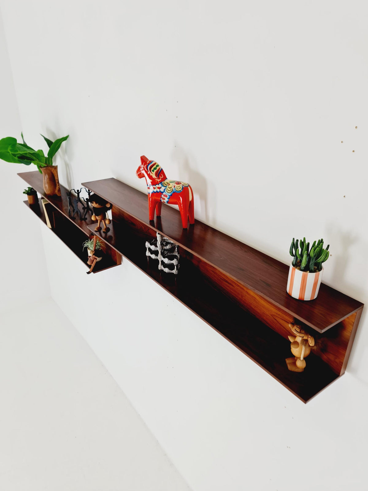 Long Rosewood German Wilheilm Renz for Walter Renz hanging shelf, 1960s