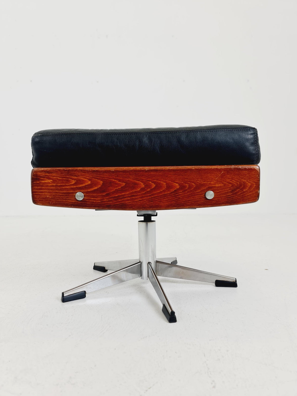 Mid century modern danish ottoman/stool, BY Sven Ivar Dysthe for Dokka Møbler ,1960s1960s
