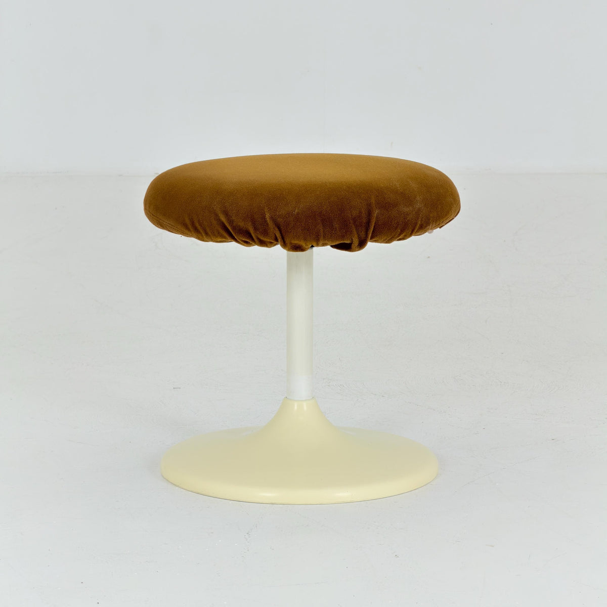 Sopac age German vintage white plastic tulip stool with orange seat, 1970s