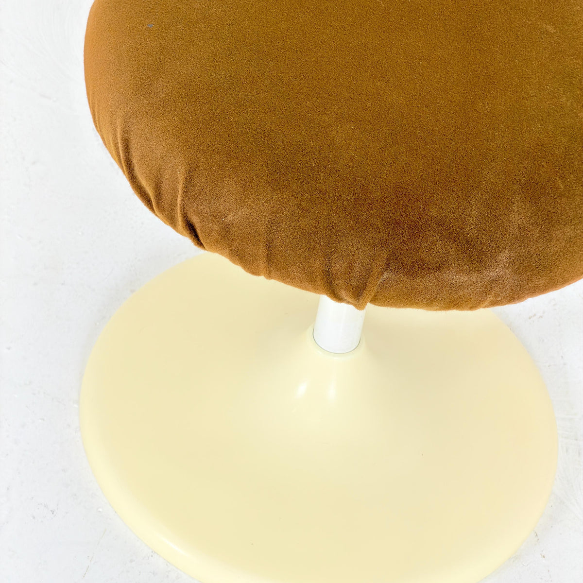 Sopac age German vintage white plastic tulip stool with orange seat, 1970s