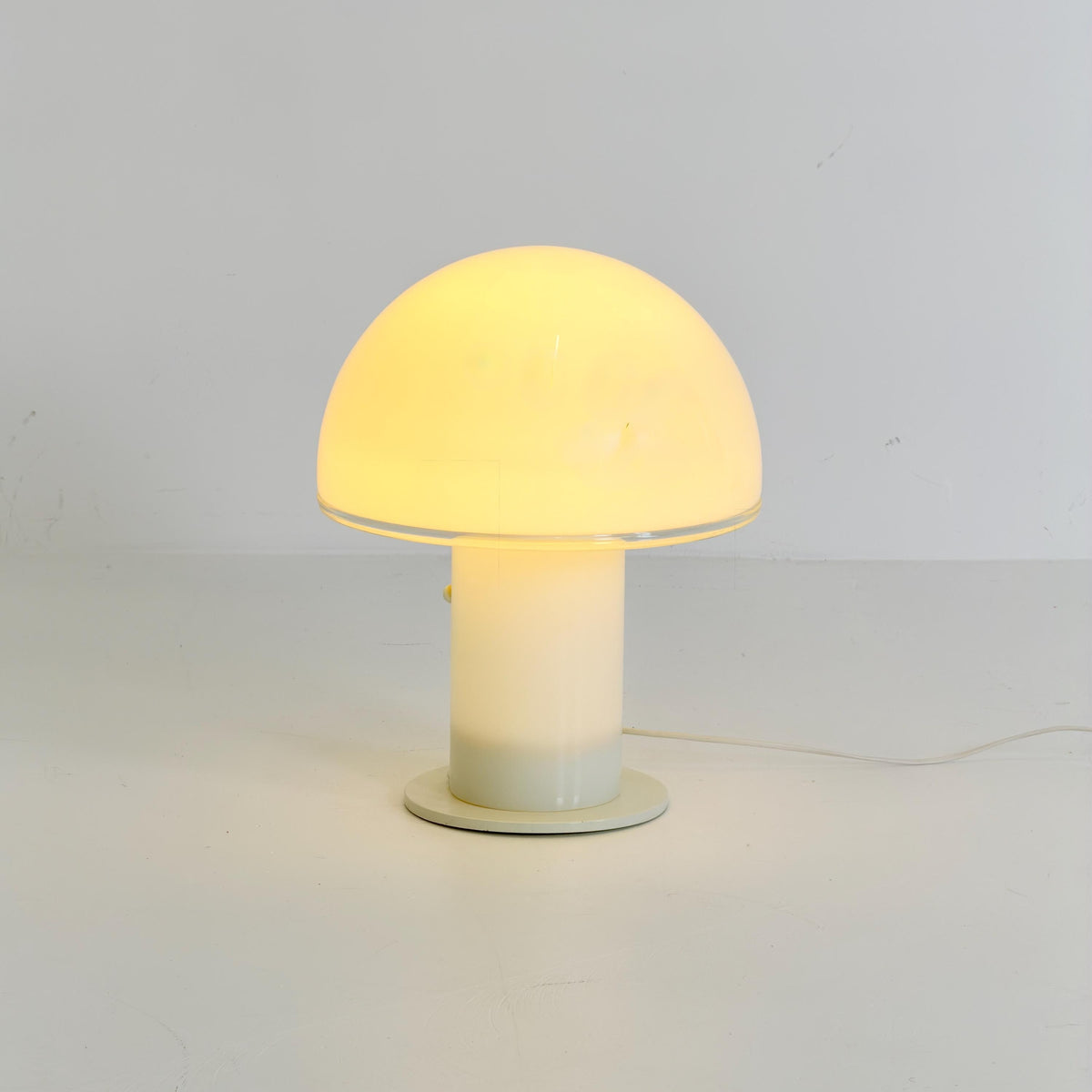 Mid century Artemide Onfale Grande XL Mushroom Table Lamp by Luciano Vistosi, 1990s Italy