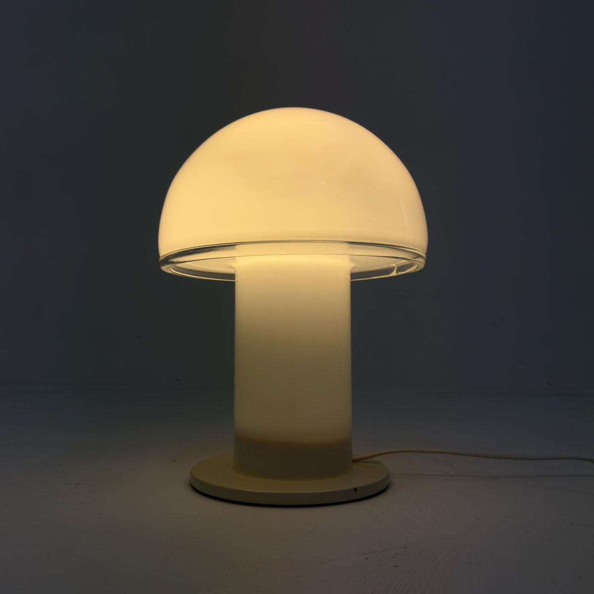 Mid century Artemide Onfale Piccolo Mushroom Table Lamp by Luciano Vistosi, 1990s Italy