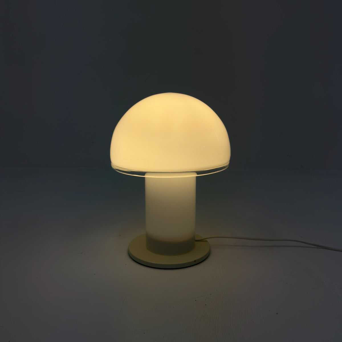 Mid century Artemide Onfale Piccolo Mushroom Table Lamp by Luciano Vistosi, 1990s Italy