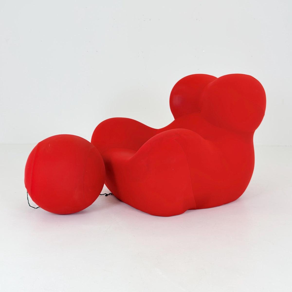 Mid century Up5 La Mamma lounge chair & Up6 Ottoman by Gaetano Pesce for B B Italia, 1980s, Italy