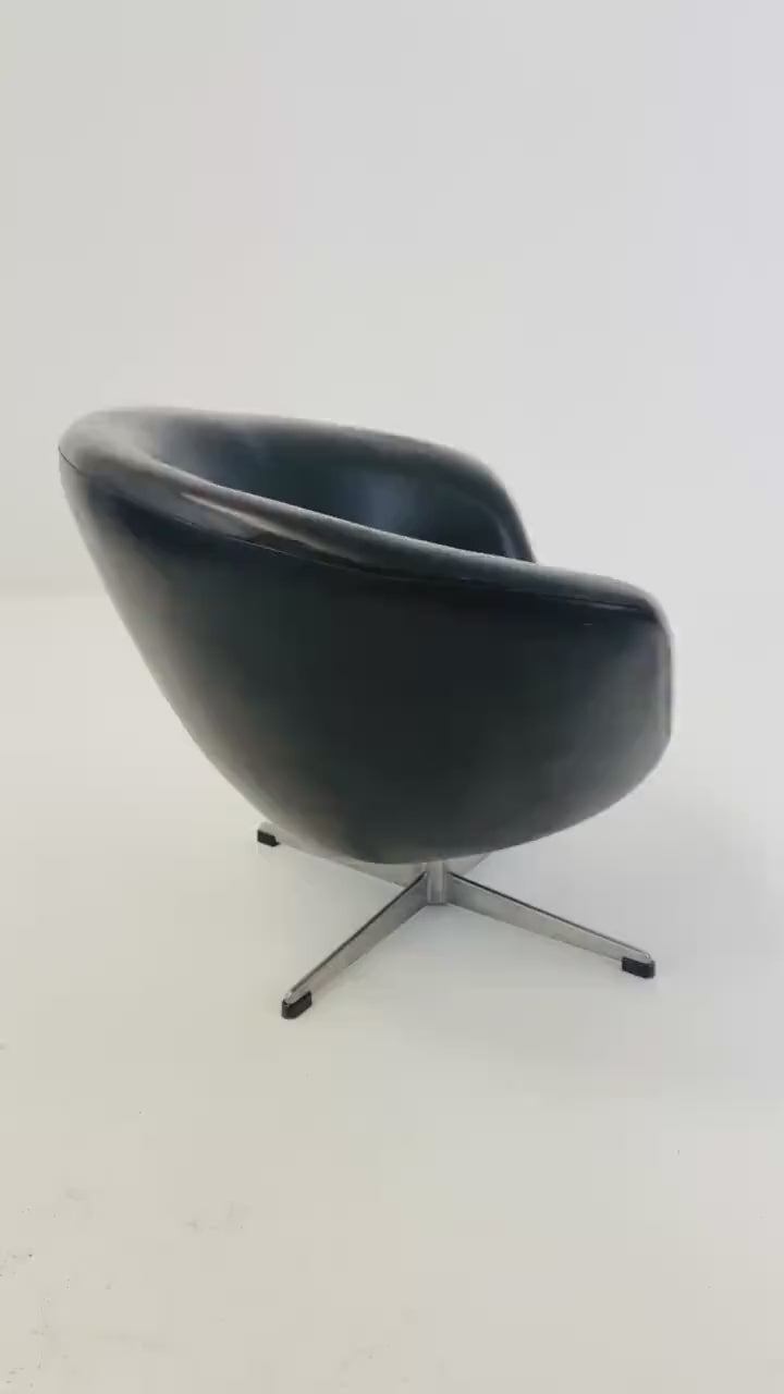 1 of 2 Mid Century Swivel ‘Pod’ Armchair by Overman Sweden, 1960s