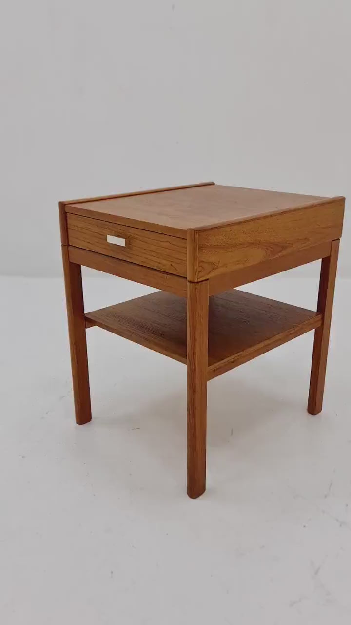 Mid century Scandinavian teak side table / bedside table, 1960s